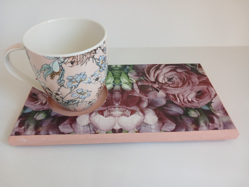 Wooden snack tray Wooden snack tray